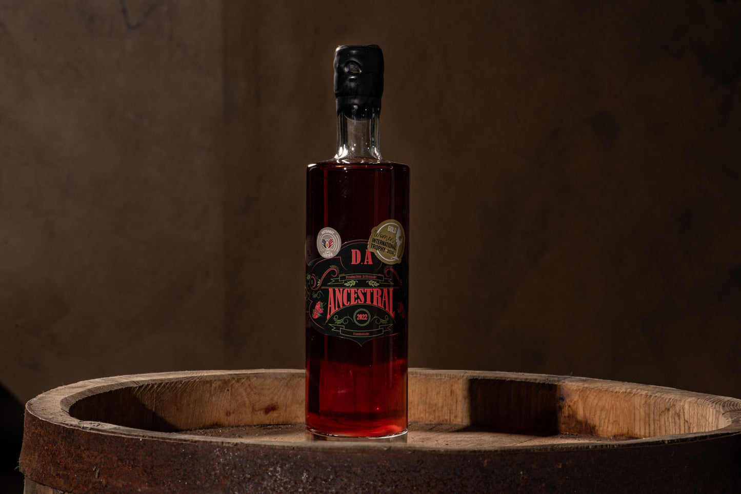 ANCESTRAL Artisanal Raspberry Liqueur Bottle: 50cl - 21%