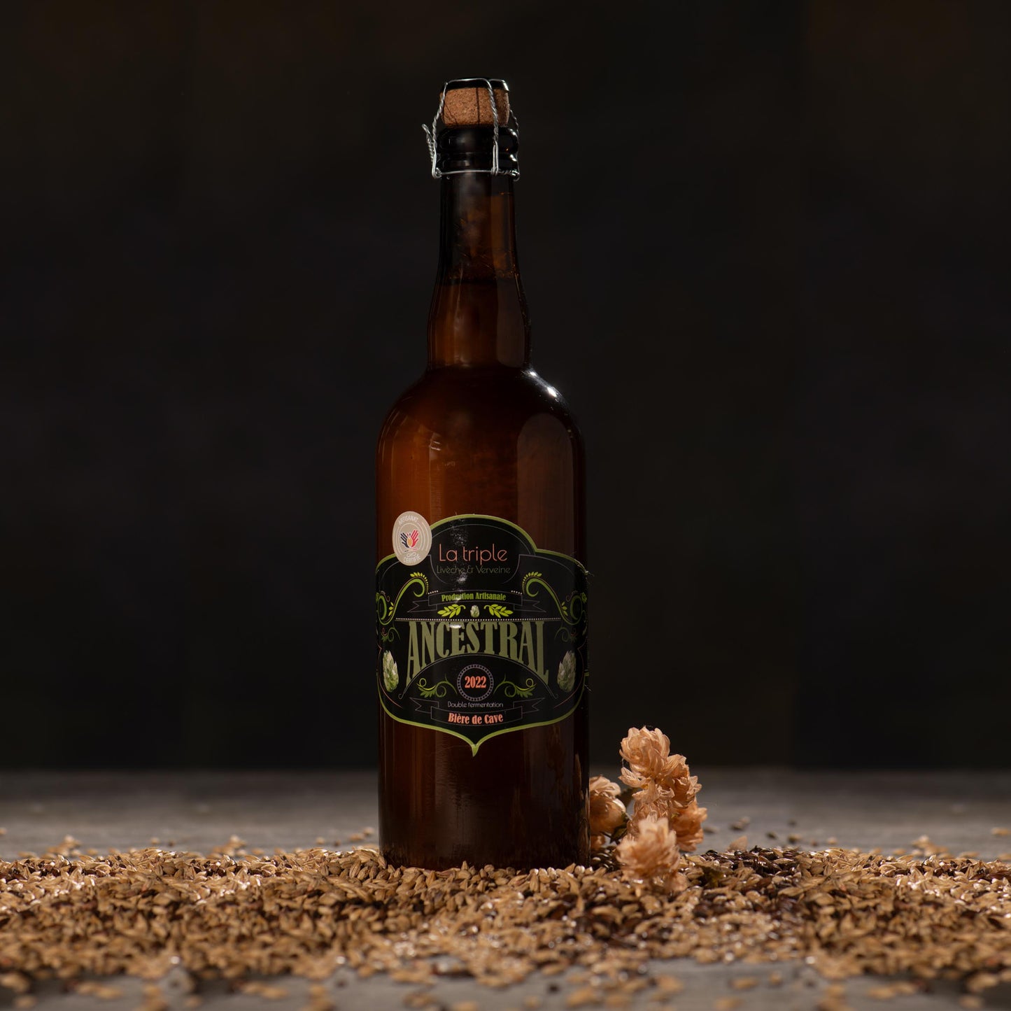 ANCESTRAL The Triple Artisanal Beer with lovage and verbena 75cl - 8.5%